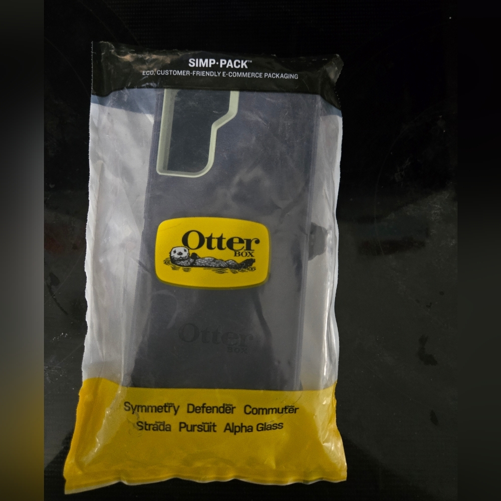 NIP Otterbox Defender Galaxy S21 5g varsity blue